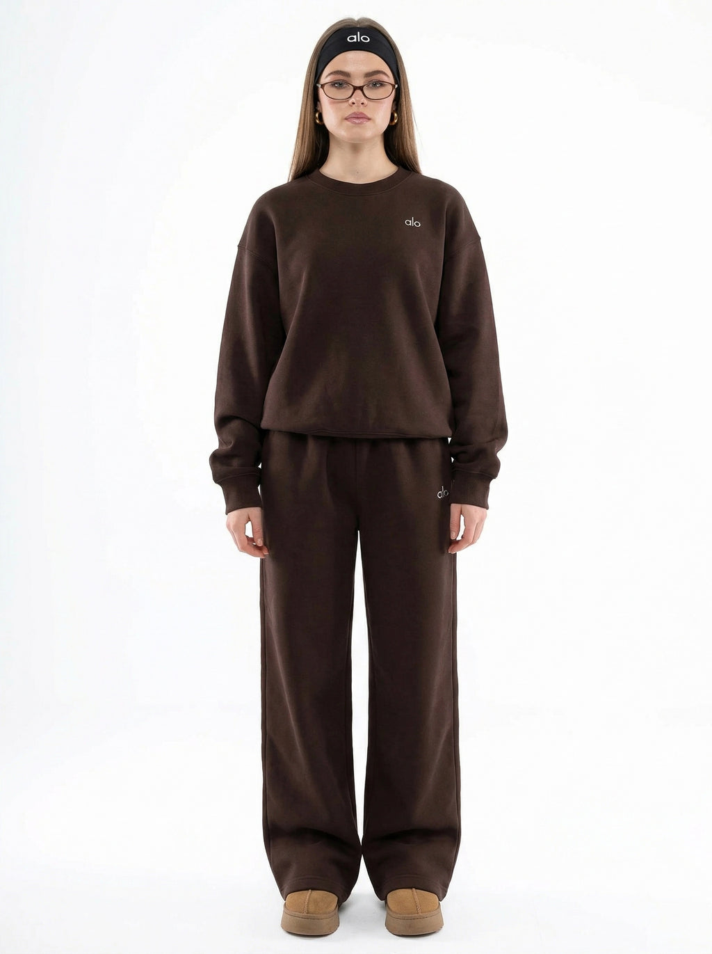 Ensemble loungewear femme Alo couleur unie vue de dos par Xenia