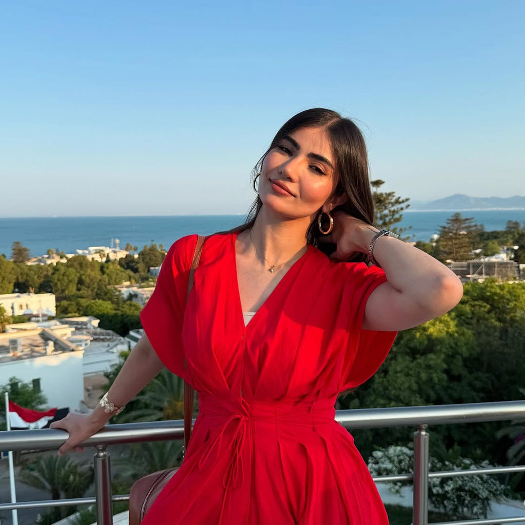 Lady in Red XENIA