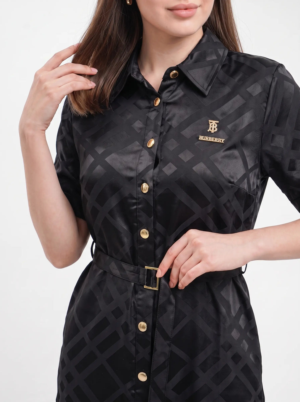 Robe chemise en satin fluide pour femme par Xenia