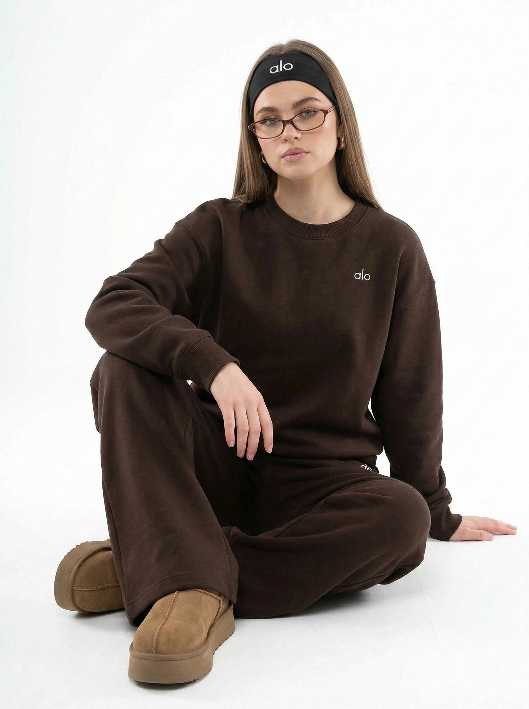 Ensemble loungewear femme Alo deux pièces avec sweat-shirt et pantalon par Xenia