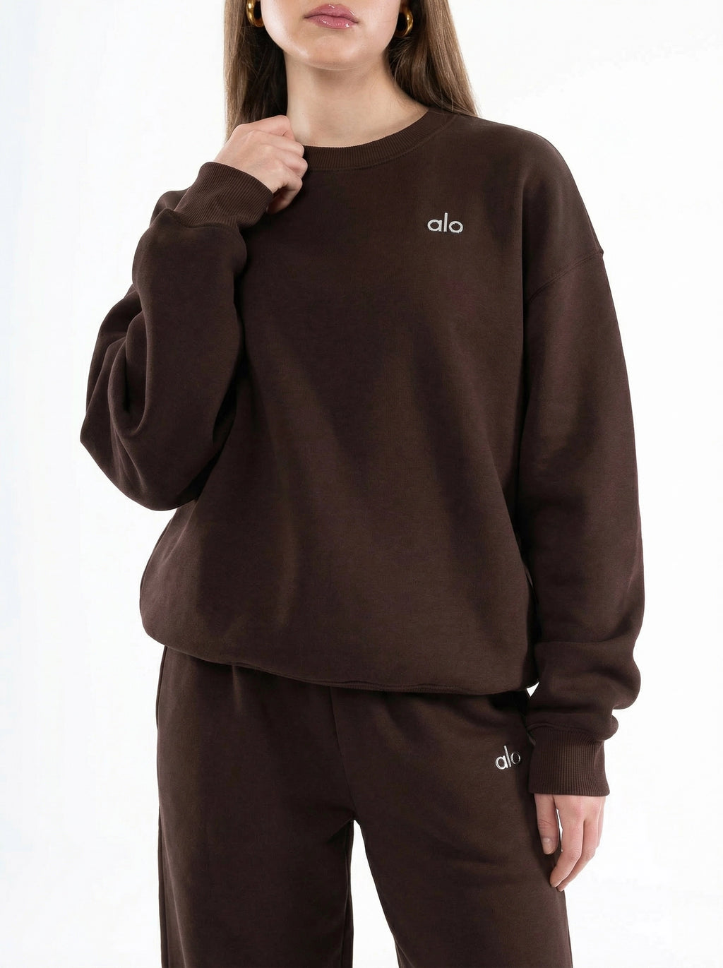 Ensemble loungewear femme décontracté et fluide coupe minimaliste par Xenia